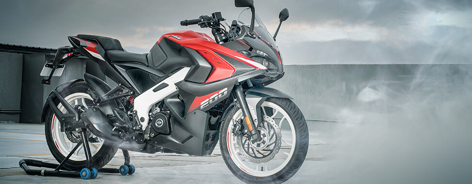 Bajaj Pulsar RS200 Bike - Pulsar RS200 Motorcycle Price, Mileage ...