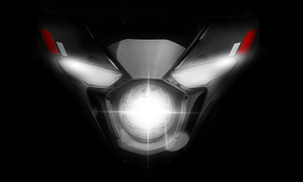 Bajaj Pulsar N160's Bi-functional LED projector lamp